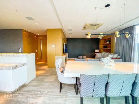 Imagem Apartamento com 3 Quartos à Venda, 251 m² em Centro - Balneário Camboriú Imagem Apartamento com 3 Quartos à Venda, 251 m² em Centro - Balneário Camboriú