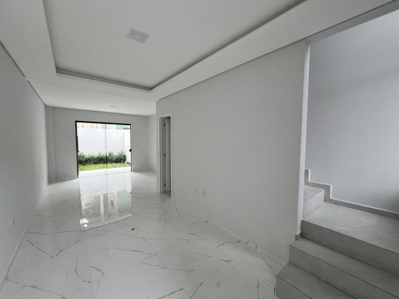 Imagem Casa com 2 Quartos à Venda, 91 m² em Cachoeira Do Bom Jesus - Florianópolis Imagem Casa com 2 Quartos à Venda, 91 m² em Cachoeira Do Bom Jesus - Florianópolis