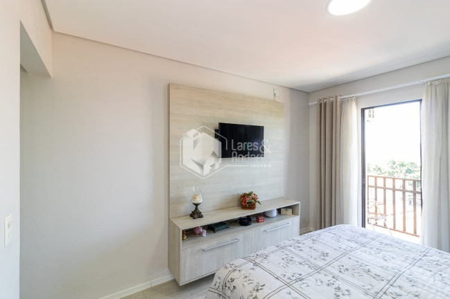Imagem Casa com 3 Quartos à Venda, 231 m² em Parque São Domingos - São Paulo