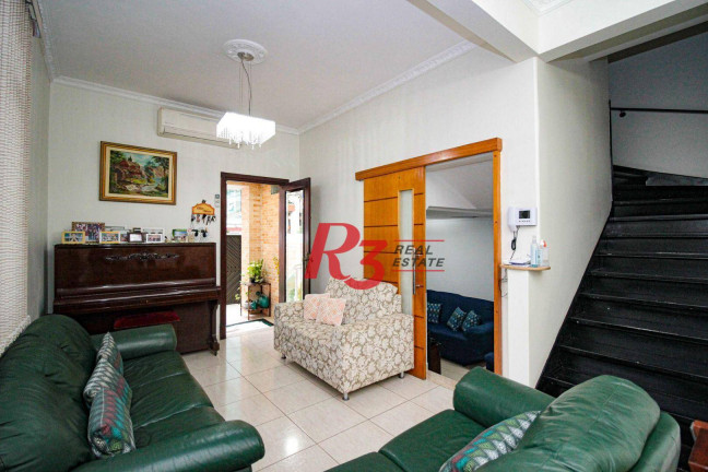 Imagem Sobrado com 4 Quartos à Venda, 150 m² em Gonzaga - Santos