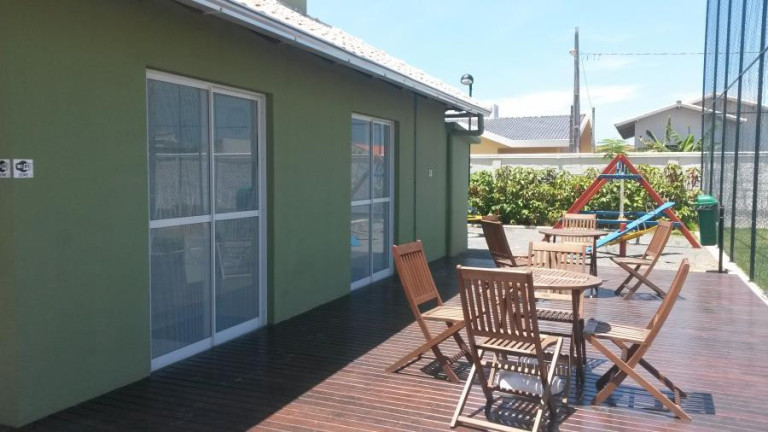 Imagem Apartamento com 2 Quartos para Alugar, 55 m² em Itacolomi - Balneário Piçarras Imagem Apartamento com 2 Quartos para Alugar, 55 m² em Itacolomi - Balneário Piçarras