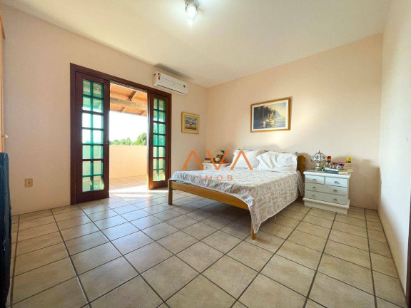 Imagem Casa com 4 Quartos à Venda, 300 m² em Ingleses - Florianópolis Imagem Casa com 4 Quartos à Venda, 300 m² em Ingleses - Florianópolis