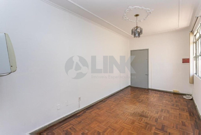Imagem Apartamento com 3 Quartos à Venda, 81 m² em Santana - Porto Alegre Imagem Apartamento com 3 Quartos à Venda, 81 m² em Santana - Porto Alegre