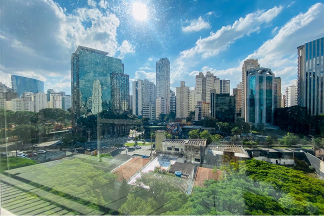 Imagem Apartamento com 1 Quarto à Venda, 90 m² em Itaim Bibi - São Paulo Imagem Apartamento com 1 Quarto à Venda, 90 m² em Itaim Bibi - São Paulo