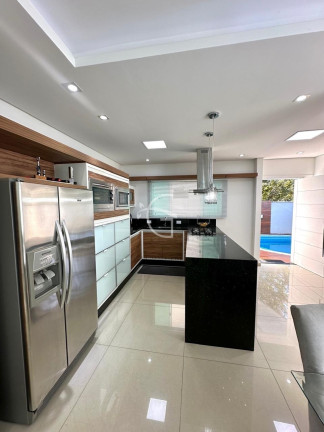 Imagem Casa com 3 Quartos à Venda, em Guanabara - Joinville Imagem Casa com 3 Quartos à Venda, em Guanabara - Joinville