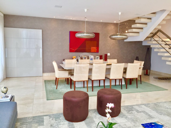 Imagem Casa com 5 Quartos à Venda, 750 m² em Barra Da Tijuca - Rio De Janeiro Imagem Casa com 5 Quartos à Venda, 750 m² em Barra Da Tijuca - Rio De Janeiro
