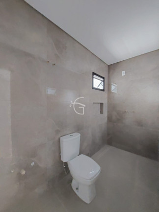 Imagem Casa com 3 Quartos à Venda, 150 m² em América - Joinville Imagem Casa com 3 Quartos à Venda, 150 m² em América - Joinville