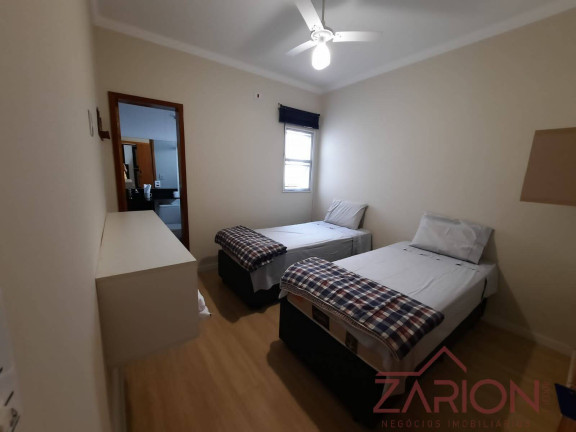 Imagem Casa com 4 Quartos à Venda, 166 m² em Centro - Taubaté Imagem Casa com 4 Quartos à Venda, 166 m² em Centro - Taubaté