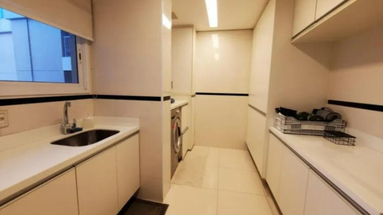 Imagem Apartamento com 4 Quartos à Venda, 209 m² em Jardim Morumbi - São Paulo Imagem Apartamento com 4 Quartos à Venda, 209 m² em Jardim Morumbi - São Paulo