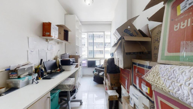 Imagem Imóvel com 3 Quartos à Venda, 130 m² em Flamengo - Rio De Janeiro Imagem Imóvel com 3 Quartos à Venda, 130 m² em Flamengo - Rio De Janeiro