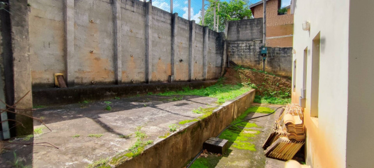 Imagem Casa com 4 Quartos à Venda, 1 m² em Jardim Centenário - Atibaia