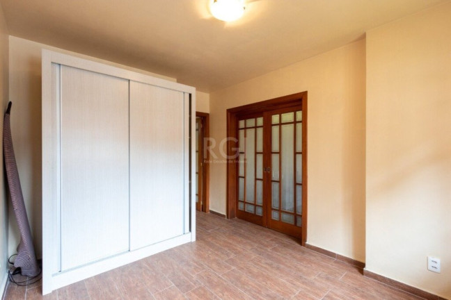 Imagem Imóvel com 3 Quartos à Venda,  em Cristal - Porto Alegre