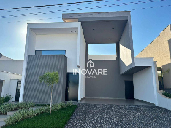 Casa com 3 Quartos à Venda, 170 m² em Setor Beira Rio  - Araporã