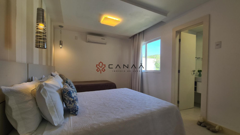 Imagem Casa de Condomínio com 6 Quartos à Venda, 250 m² em Centro - Armação Dos Búzios