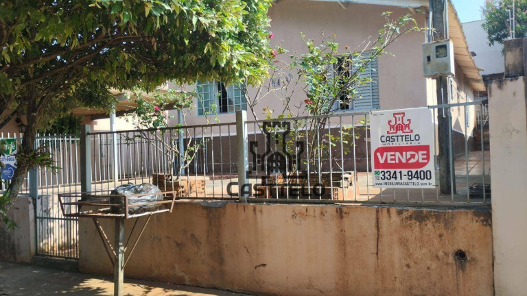 Casa com 3 Quartos à Venda, 112 m² em Parque Residencial João Piza - Londrina