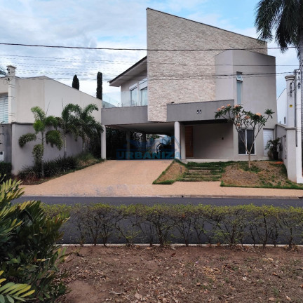 Casa à Venda, 357 m² em Residencial Ibiza - Birigui