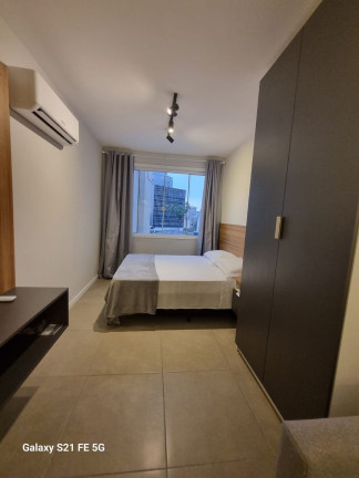 Imagem Kitnet com 1 Quarto à Venda, 30 m² em Centro - Porto Alegre