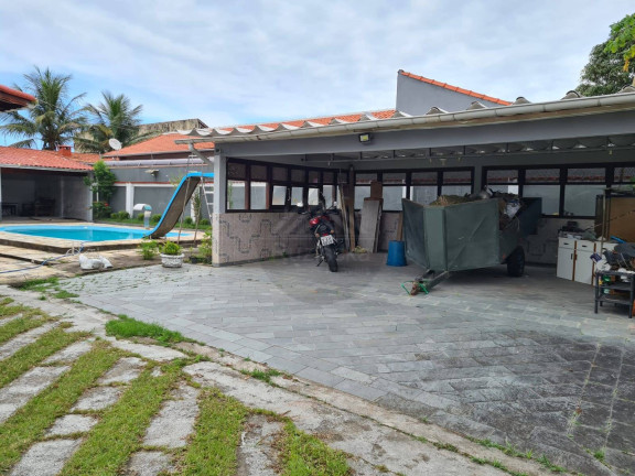 Imagem Casa com 4 Quartos à Venda, 900 m² em Jardim Santa Terezinha - Itanhaém Imagem Casa com 4 Quartos à Venda, 900 m² em Jardim Santa Terezinha - Itanhaém