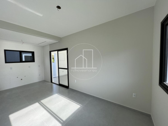 Imagem Casa com 3 Quartos à Venda, 224 m² em Ingleses Do Rio Vermelho - Florianópolis Imagem Casa com 3 Quartos à Venda, 224 m² em Ingleses Do Rio Vermelho - Florianópolis