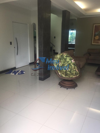 Imagem Casa com 4 Quartos à Venda, 408 m² em Taguatinga Norte (taguatinga) - Brasília Imagem Casa com 4 Quartos à Venda, 408 m² em Taguatinga Norte (taguatinga) - Brasília