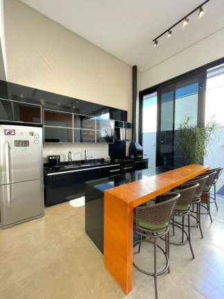 Imagem Casa com 4 Quartos à Venda, 226 m² em Residencial Goiânia Golfe Clube - Goiânia