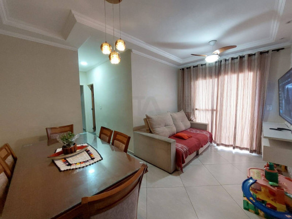 Apartamento com 2 Quartos à Venda,  em Centro - Pindamonhangaba