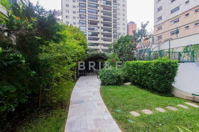 Imagem Apartamento com 4 Quartos à Venda, 235 m² em Vila Nova Conceição - São Paulo