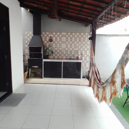 Imagem Casa com 3 Quartos à Venda, 150 m² em Nova Parnamirim - Parnamirim