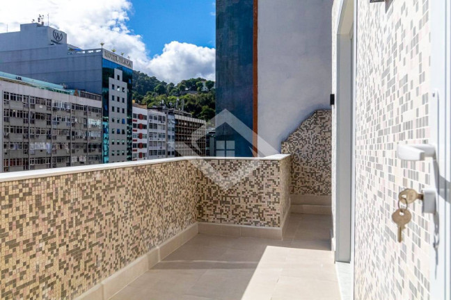 Imagem Apartamento com 3 Quartos à Venda, 135 m² em Copacabana - Rio De Janeiro