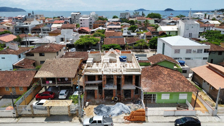Imagem Sobrado com 3 Quartos à Venda,  em Enseada - São Francisco Do Sul