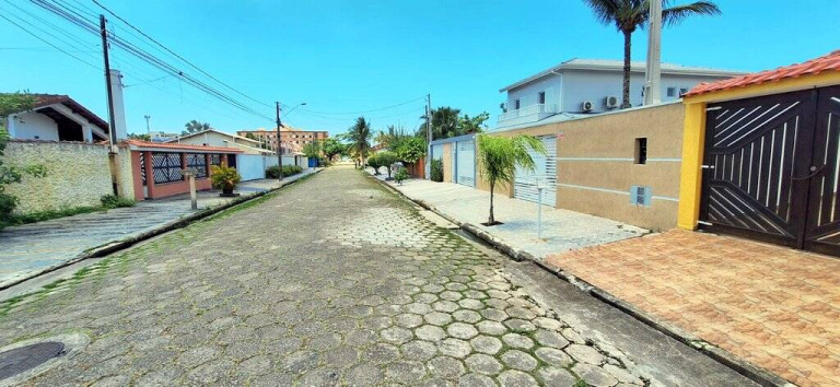 Imagem Casa com 3 Quartos à Venda, 266 m² em Parque Balneário Oasis - Peruíbe Imagem Casa com 3 Quartos à Venda, 266 m² em Parque Balneário Oasis - Peruíbe