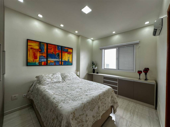 Imagem Apartamento com 4 Quartos à Venda, 205 m² em Forte - Praia Grande