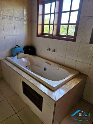 Imagem Casa de Condomínio com 3 Quartos à Venda, 3 m² em Centro - Paraisópolis