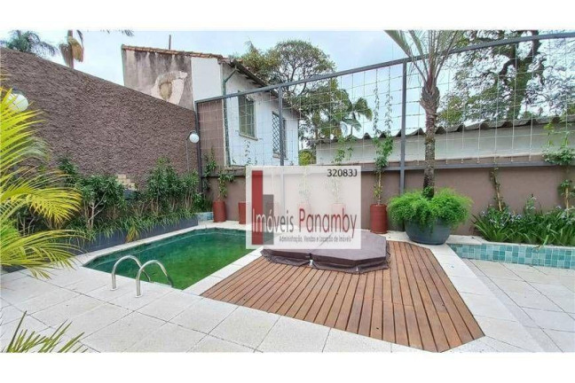 Casa com 3 Quartos para Alugar, 450 m² em Vila Nova Conceição - São Paulo