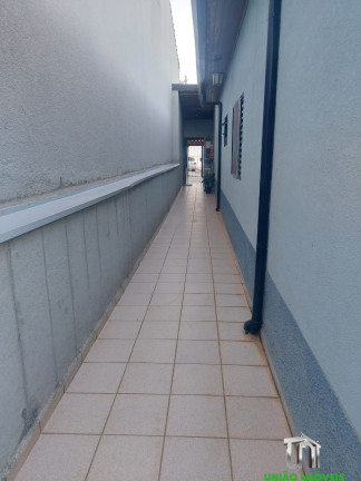 Imagem Casa com 3 Quartos à Venda, 210 m² em Jardim Europa - Bragança Paulista