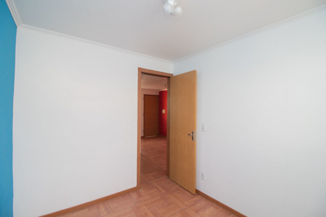 Imagem Apartamento com 2 Quartos à Venda, 37 m² em Rubem Berta - Porto Alegre