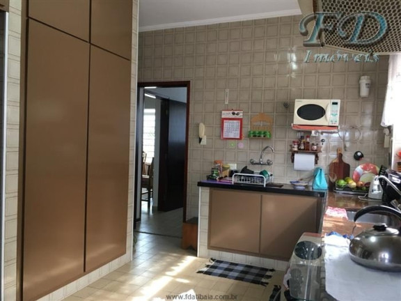 Imagem Casa com 5 Quartos à Venda, 390 m² em Centro - Atibaia