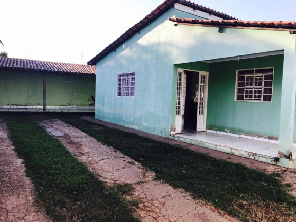 Casa com 3 Quartos à Venda, 450 m² em Jardim Glória L - Várzea Grande