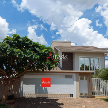 Sobrado com 3 Quartos à Venda, 157 m² em Nazaré - Medianeira