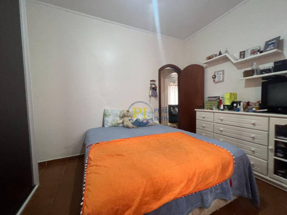 Imagem Casa com 6 Quartos à Venda, 302 m² em Canto Do Forte - Praia Grande Imagem Casa com 6 Quartos à Venda, 302 m² em Canto Do Forte - Praia Grande