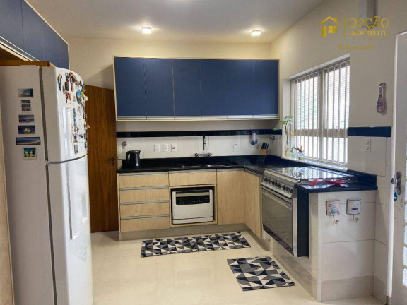 Imagem Casa com 4 Quartos à Venda, 247 m² em Brasil - Itu Imagem Casa com 4 Quartos à Venda, 247 m² em Brasil - Itu