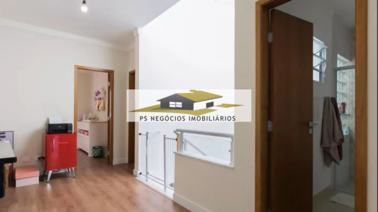 Imagem Sobrado com 3 Quartos à Venda, 177 m² em Vila Firmiano Pinto - São Paulo