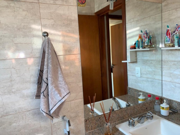 Imagem Imóvel com 3 Quartos à Venda, 508 m² em Condomínio Village Juatuba - Juatuba Imagem Imóvel com 3 Quartos à Venda, 508 m² em Condomínio Village Juatuba - Juatuba