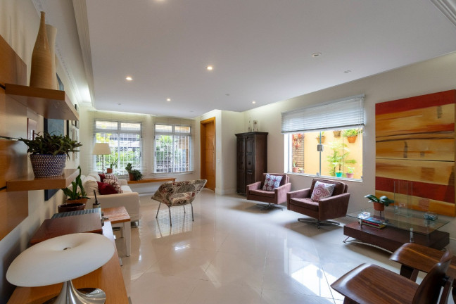 Sobrado com 3 Quartos à Venda, 318 m² em Vila Guarani (z Sul) - São Paulo