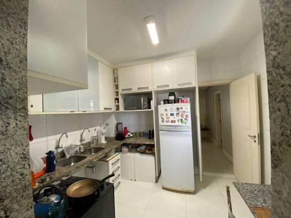 Imagem Apartamento com 3 Quartos à Venda, 132 m² em Horto Florestal - Salvador