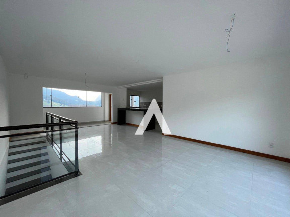 Imagem Casa com 3 Quartos à Venda, 140 m² em Comary - Teresópolis Imagem Casa com 3 Quartos à Venda, 140 m² em Comary - Teresópolis