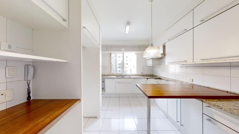 Imagem Apartamento com 4 Quartos à Venda, 251 m² em Itaim Bibi - São Paulo