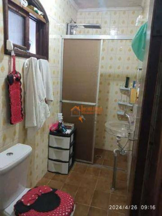 Imagem Sobrado com 3 Quartos à Venda, 200 m² em Jardim Presidente Dutra - Guarulhos Imagem Sobrado com 3 Quartos à Venda, 200 m² em Jardim Presidente Dutra - Guarulhos