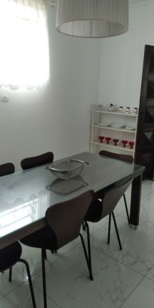 Imagem Casa com 4 Quartos à Venda, 200 m² em Boqueirão - Santos Imagem Casa com 4 Quartos à Venda, 200 m² em Boqueirão - Santos