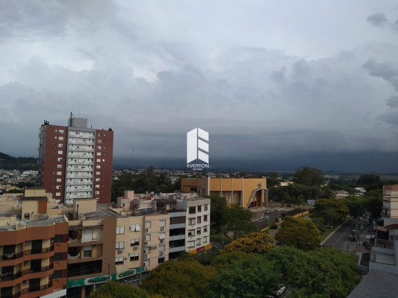 Imagem Cobertura com 4 Quartos à Venda, 210 m² em Nossa Senhora Medianeira - Santa Maria